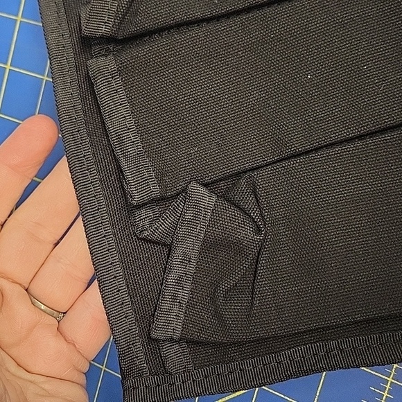 Camping Umbrella Black Arm Chair Holder Bag Snap on Set of 2 - Picture 4 of 5